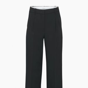 WORN ONCE aritzia effortless pant black size 4